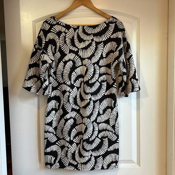 Maeve by Anthropologie shift dress with puff sleeves size M excellent condition - Picture 6 of 8